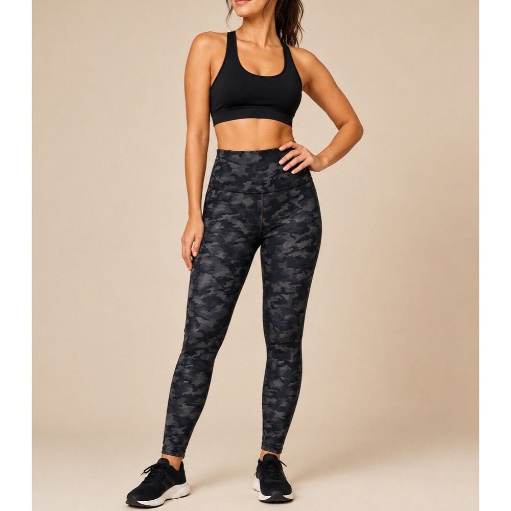 Spanx Black Faux Leather Camo Legging Women's Sz Large Activewear Tummy Shaping